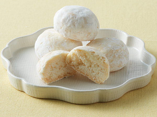 新潟の米粉入りスノーボール